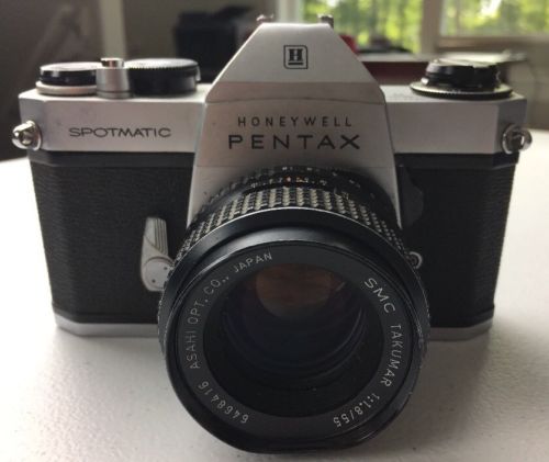 Honeywell Pentax Spotmatic Il 35mm SLR Camera w/ SMC Takumar 55 f1.8 Lens