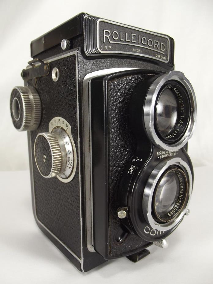 Vintage Rolleicord Camera #860230 with Triotar 3.5/75 mm DRP DRGM antique compur