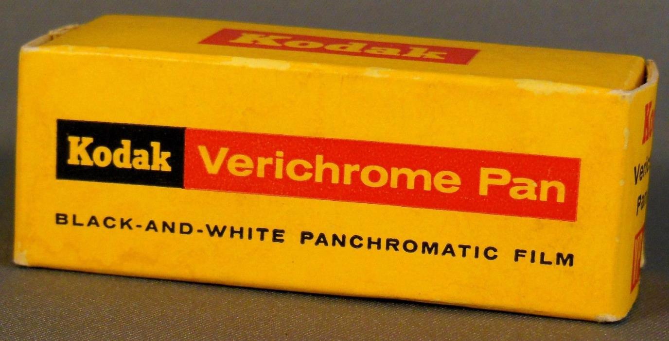 NOS Vintage Kodak Verichrome Pan VP 127 B/W Film Exp 09/61 Sealed