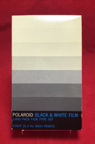 Polaroid Land Film Type 107 Black & White Vtg 8 (3.25x4.25) Exp Nov 1971 Sealed