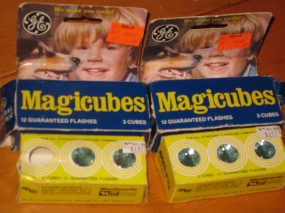 4 BOXES VINTAGE FLASH CUBES FLASHCUBE STANDARD TYPE - BOX OF 3 - FREE SHIPPING !