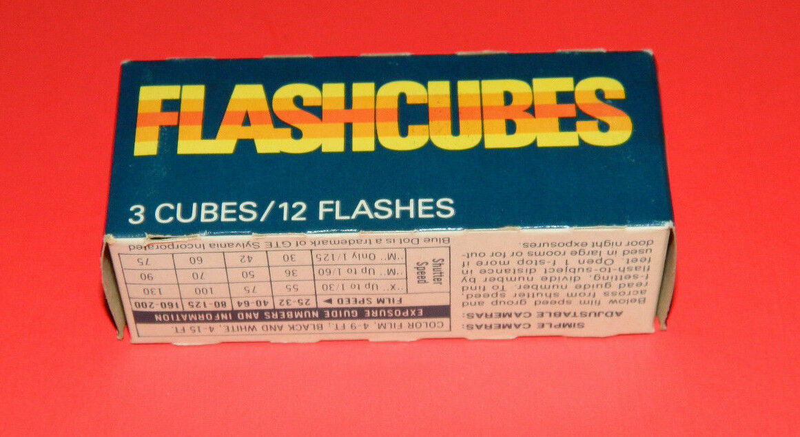 Sylvania Flashcubes 3 Cubes 12 Flashes