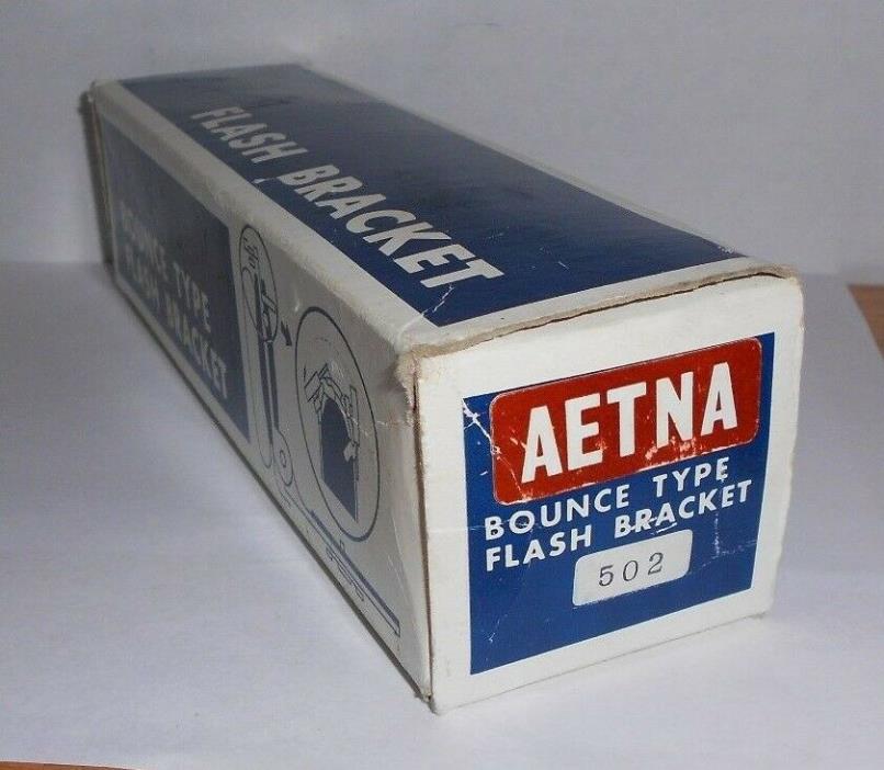 Vintage Aetna No. 502 Bounce Type Flash Bracket