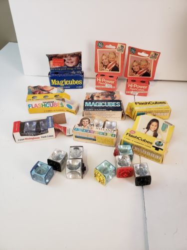 Lot of 30 Flashbulb Flashcubes Magicubes In Boxes Loose Random Mixed Lot NOS