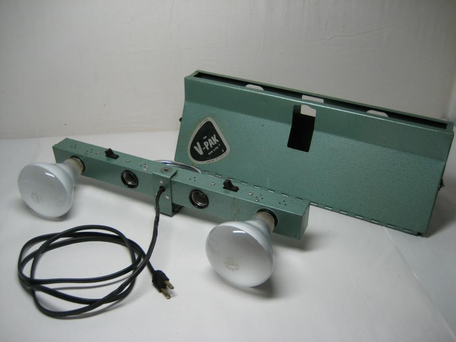 Vintage Mint Green V-Pak Bar Lite 2 or 4 Light Switch Bulb Photography Flood Set