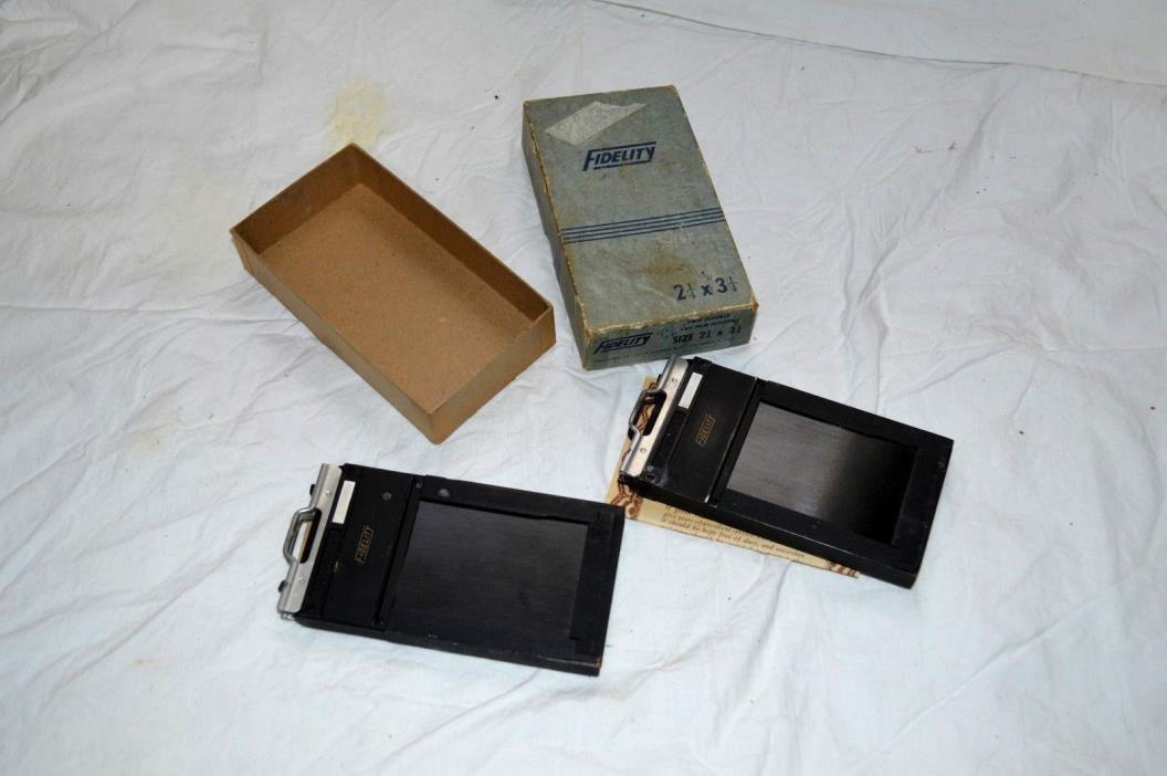 2 VINTAGE FIDELITY 2 1/4 X 3 1/4 FILM HOLDERS IN BOX