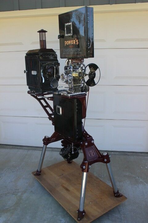 POWERS CAMERAGRAPH 6B SILENT MOVIE THEATER  PROJECTOR *1906 * RESTORED