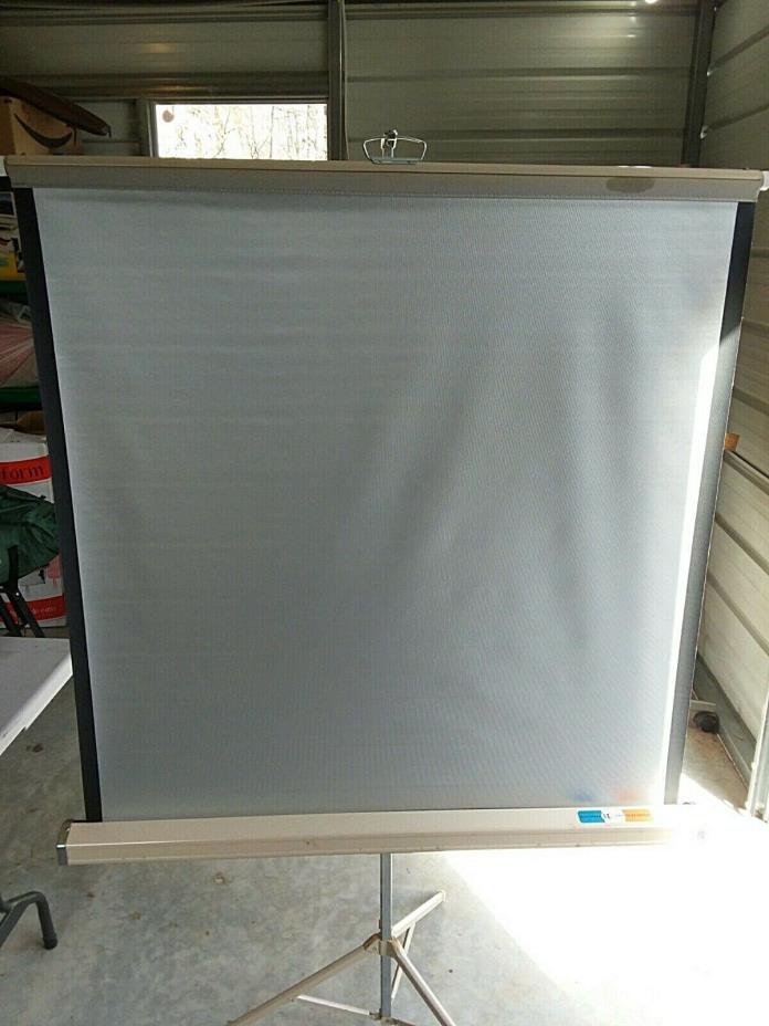 Vintage Da-Lite Korvette Silver Lenticular Deluxe Projection Screen Original Box