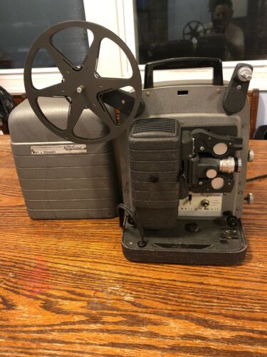 ?Vintage Bell & Howell Autoload 8MM Movie Projector Model 353 ? WORKS!!!