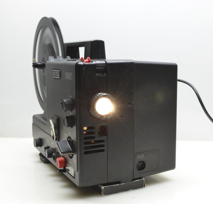 Eumig S907 Super8mm Sound/Silent Movie Film Projector, Variable Speed, Tested