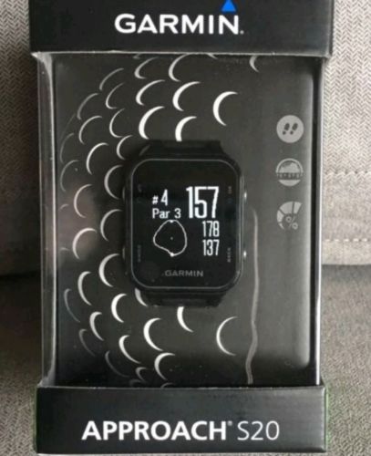 New Men's Garmin Approach S20 GPS Golf Watch Black With 4 Pack Screen Protector
