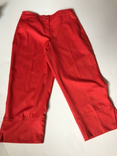 Tail womens golf capri pants red orange size 4