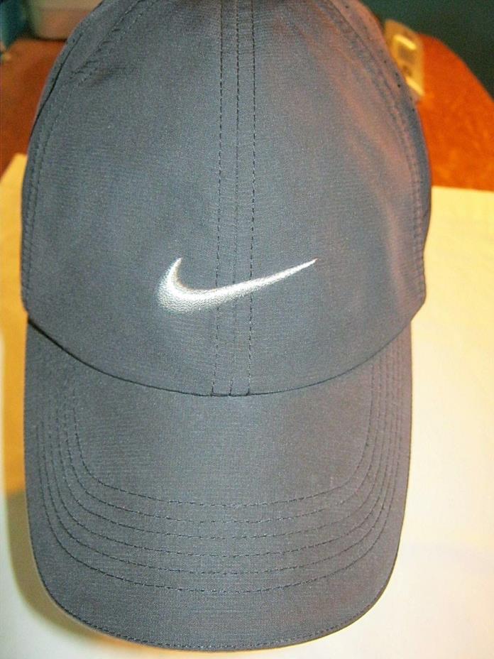 Nike Black Golf  Hat/Cap