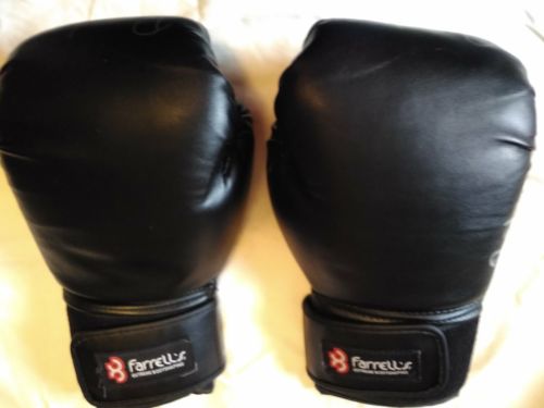 FARRELL'S EXTREME BODYSHAPING KICK BOXING GLOVES 16 0Z.