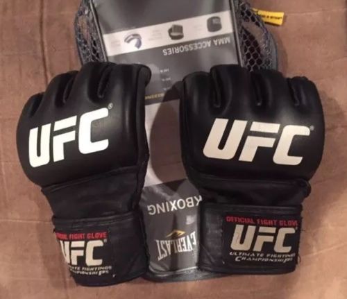 UFC MMA Training/fighting Gloves.