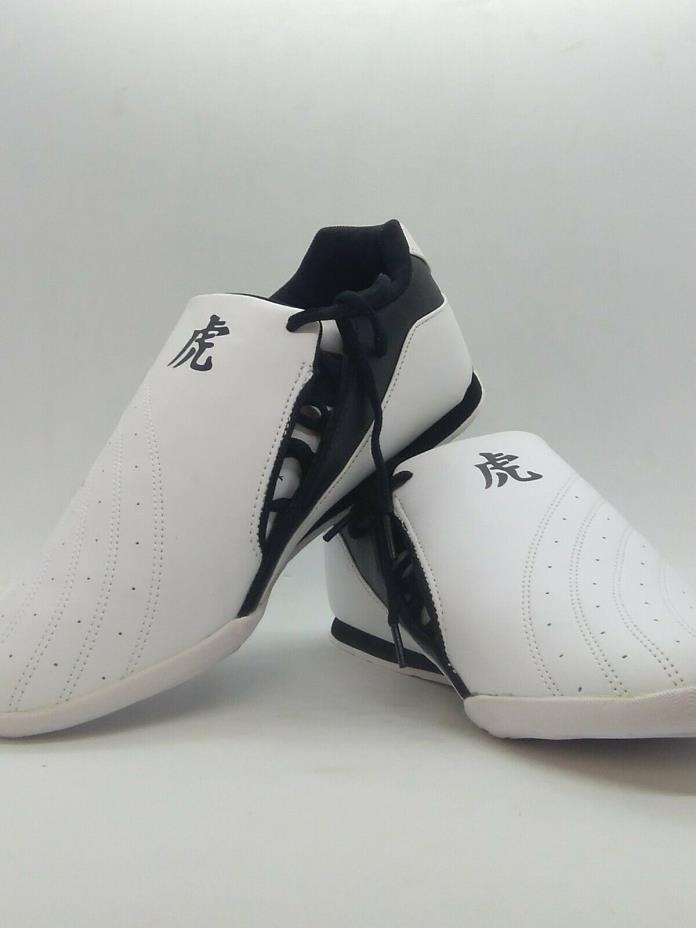 Tiger Claw - Martial Arts Shoes Size 9