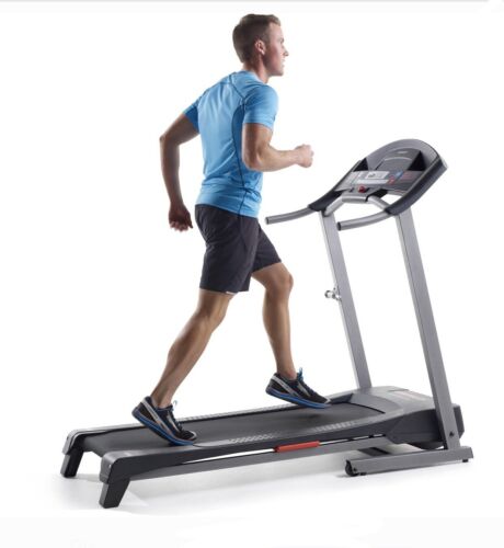 Weslo Cadence Treadmill Cardio Equipment Folding Space Saver Running G 5.9i New