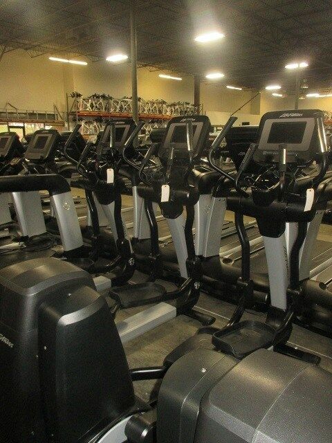 LIFE FITNESS DISCOVER SI CROSSTRAINER