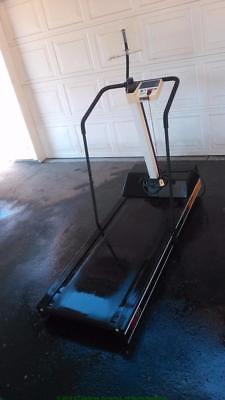 Precor USA M9.1 Treadmill Made in USA! Works Great. Get in Shape Affordably.....