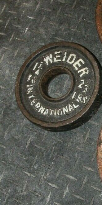 2 VINTAGE WEIDER INTERNATIONAL OLYMPIC WEIGHT PLATES 1 1/4 KG 2 1/4 LBS =4.5 Lbs