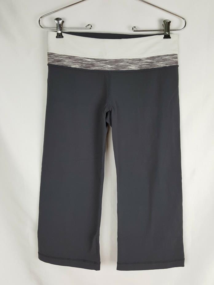 Lululemon Size 6 Capri Gray Reversible Groove Yoga Gym Crop Pants Workout Walk