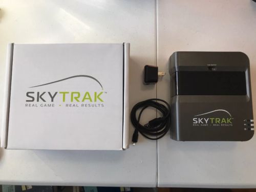 SkyTrak Golf Simulator Launch Monitor    **Excellent Condition**