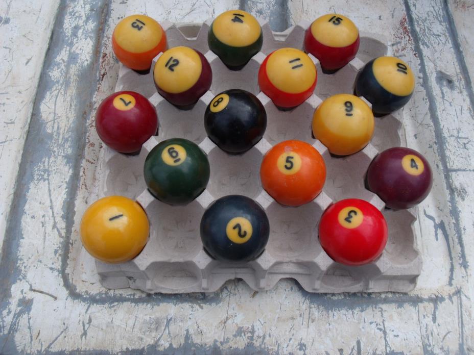 Vintage billiard Pool balls complete set