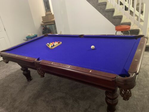 Beautiful Pool Table Cherry Wood  W/  Billiards Accessories