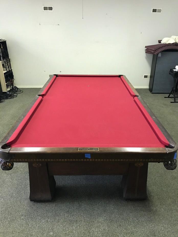 Brunswick/Monarch vintage snooker/pool table. With all original balls.