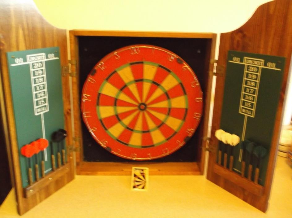 Dart Board Collector Marlboro Country Store, Steel Tip Dart Board Game Set    50