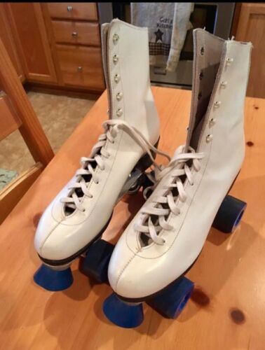 Vintage Pacer Roller Skates