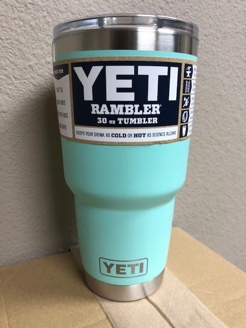 YETI RAMBLER 30 oz.TUMBLER STAINLESS (SEAFOAM) WITH MAGSLIDER LID NEW