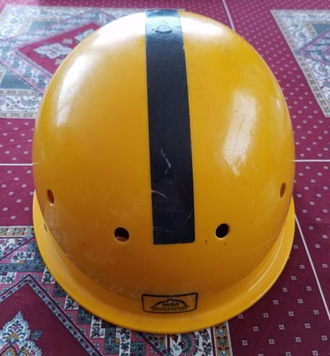 Vintage MSR Mountaineering Helmet Climbing Rock Safety yellow