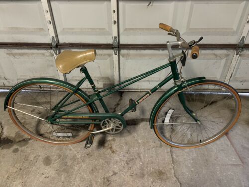 Vintage Huffy (Seapointe) Women’s 3-Speed Bicycle