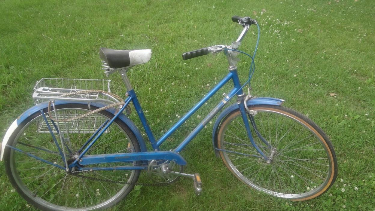 Vintage Raleigh Colt 3 Speed Bicycle Nottingham England collapsible basket