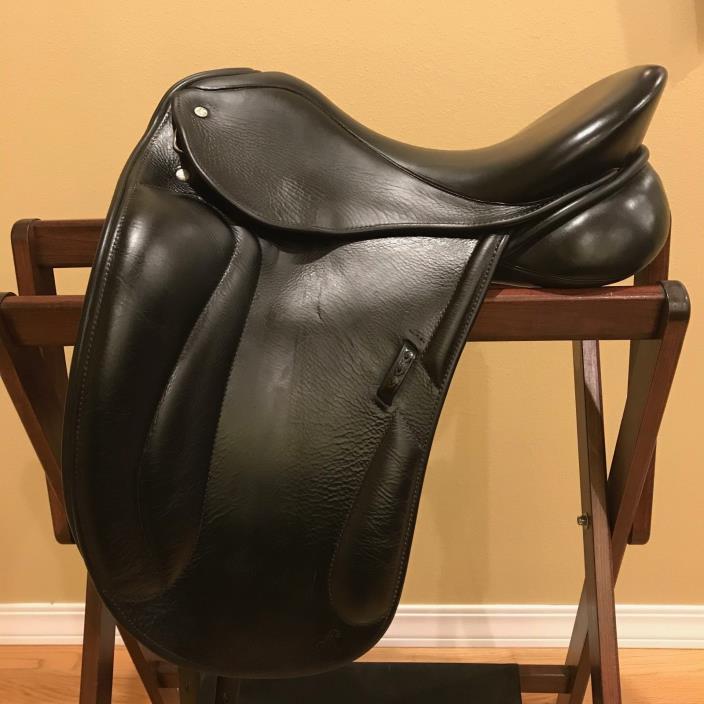 Custom Dressage Saddle by Superior Saddlery in Great Condition
