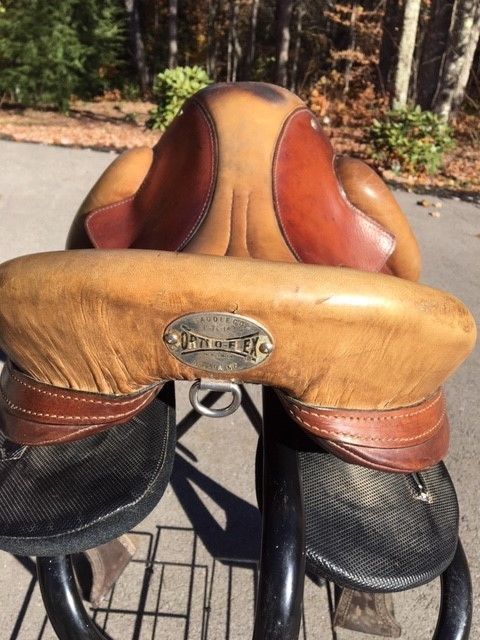 Classic Ortho Flex Versatile Model Saddle 17.5 inch size ring/trail/endurance