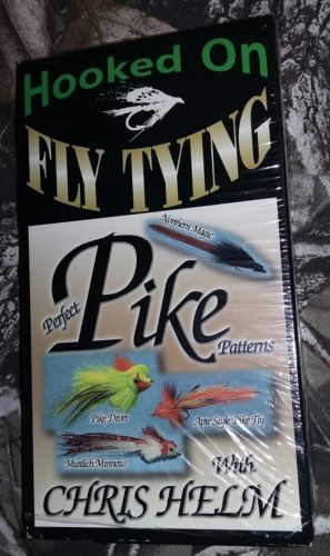 Perfect Pike Patterns with Chris Helm - Hooked on Fly Tying(VHS 2000)TESTED-RARE
