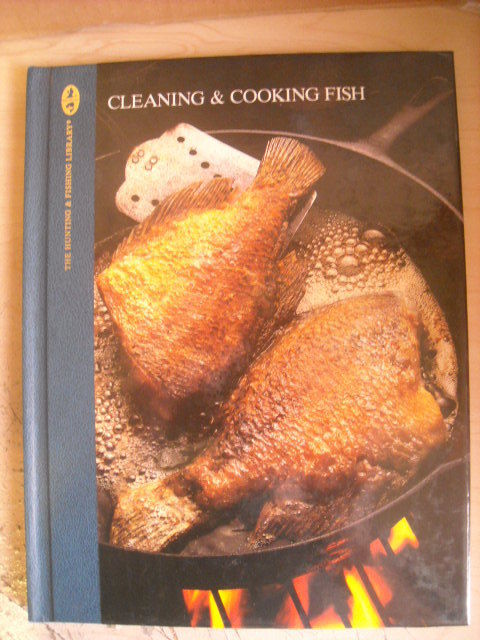 2 Hunting & Fishing Library books Favorite Fish Recipes & Cleaning/Cooking Fish