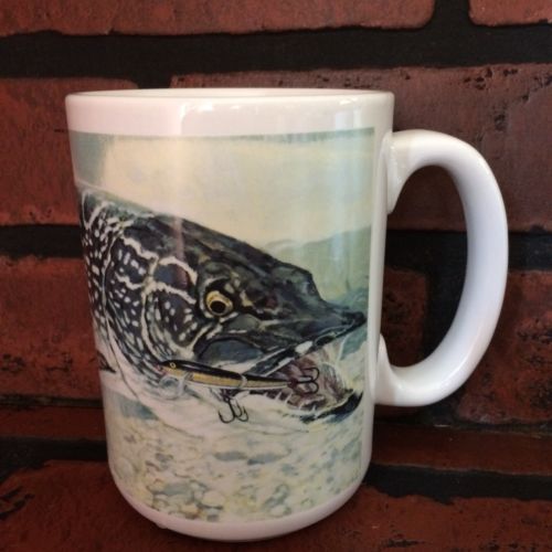RAPALA Northern Pike Fish Biting Striking Hitting Lure Coffee Cup Mug 15 ounces