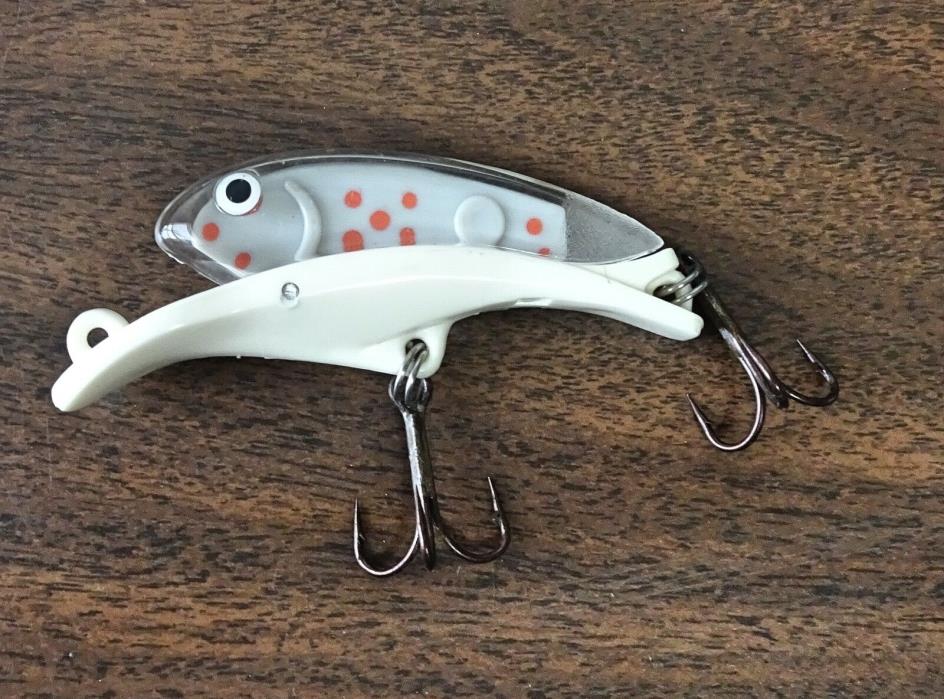 NOVELTY CRANKBAIT FISHING LURE ~ White with Red Dice Spots 3-5-2, 3 1/4 Inches