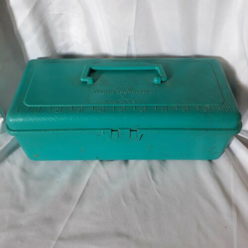 Vintage Blue Plastic Trophy Taskmaster Fishing Tackle Box