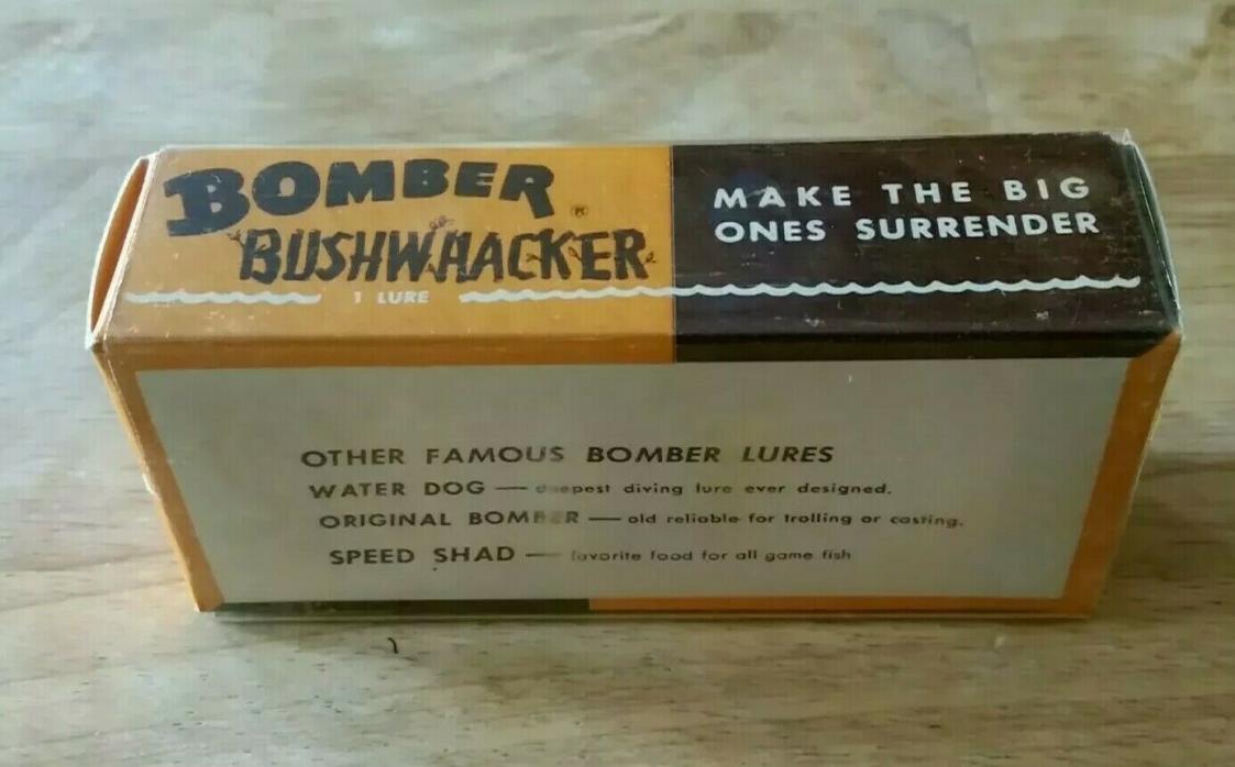 VINTAGE  BOMBER BUSHWHACKER FISHING LURE BOX ONLY  GAINESVILLE TEXAS