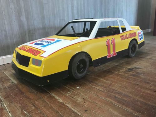 1983 Darrell Waltrip Miniature Race Car Go Kart NASCAR Driver Vintage Kids Car