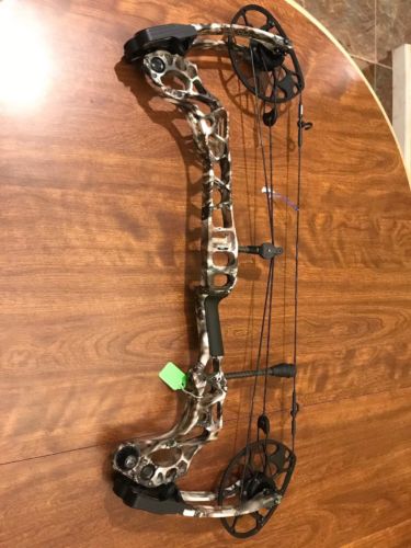 Matthews Triax Bow Left Handed Lost Camo Pattern Brand New Taking Offers