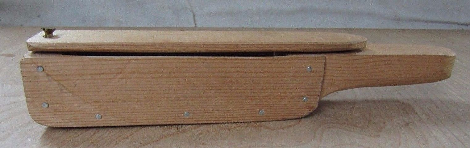 Vintage Handmade Wood TURKEY CALL Caller Box Homemade