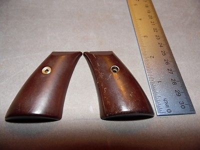 Used Unknown Plastic Grips Unknown Brand/Model (224)