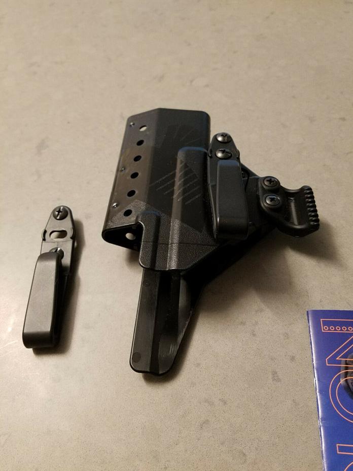 Raven Concealment Eidolon Holster - Glock 19 Black Full Kit Right, Black. Exclnt