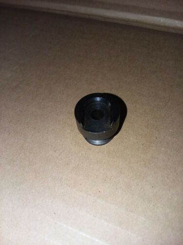 Lee screw in shell holder D fits Lee Old style priming tool