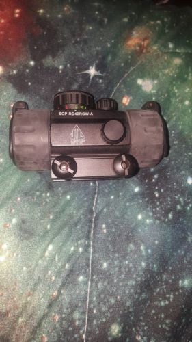 Leapers utg Red Green Dot sight